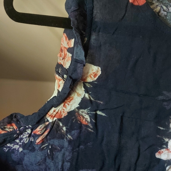 maurices floral tank - Picture 5 of 7